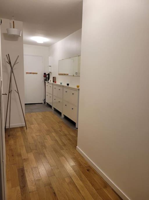 L'Univers Au Blanc. Strasburgo Esterno foto